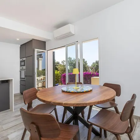 Ferienhaus Lola By Interhome Tossa de Mar